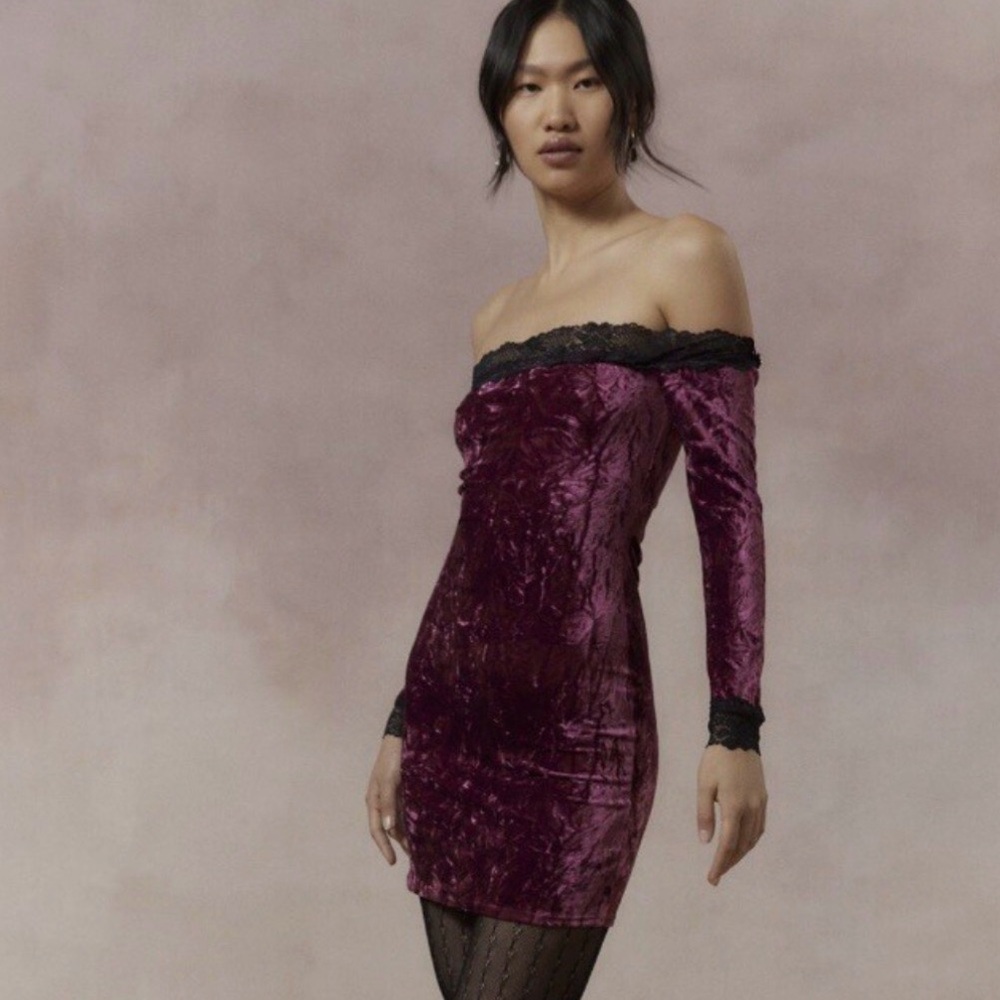 Kimchi Blue Ryder Velvet & Lace Mini Dress - Urban Outfitters Size L - Plum